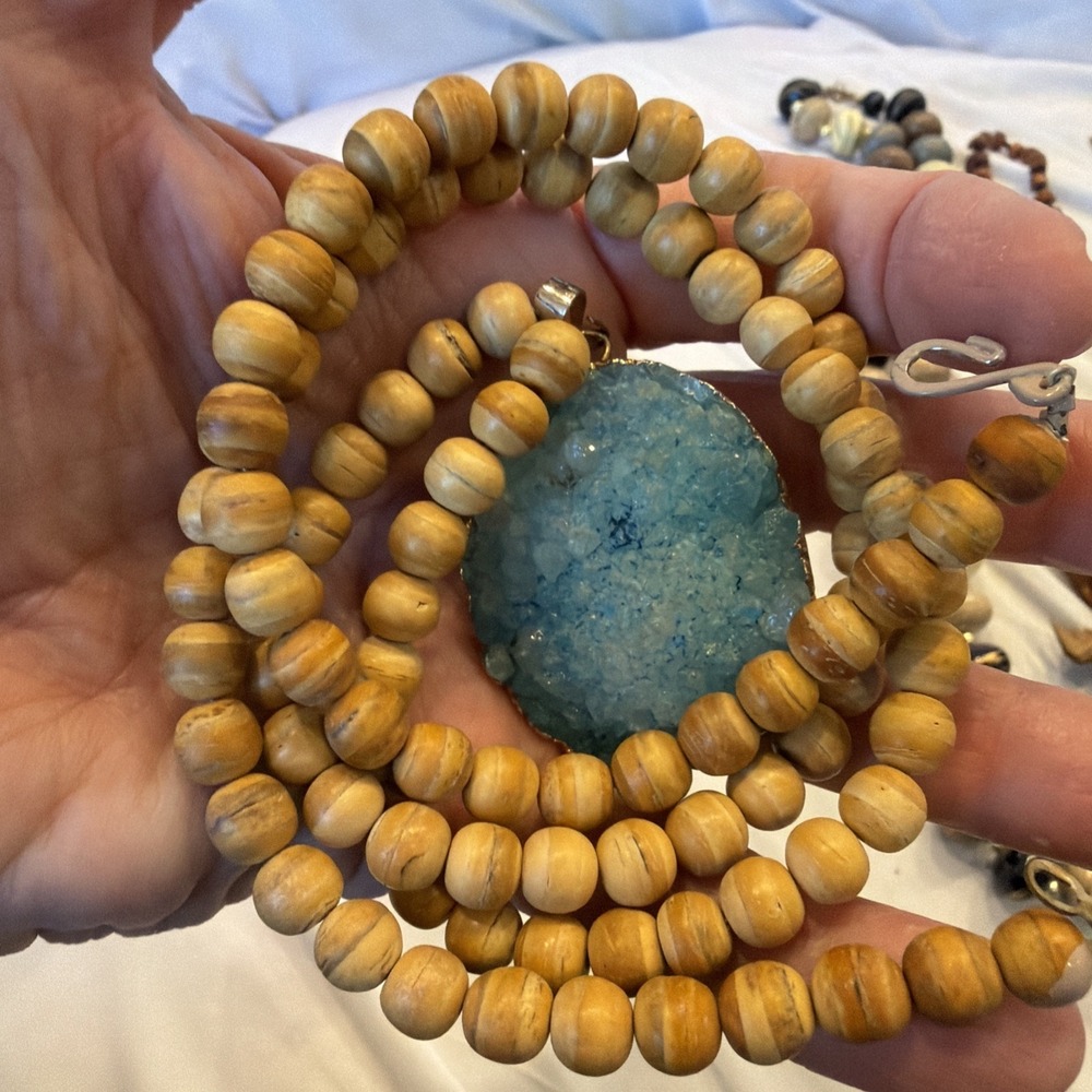 Lot of 5 Boho Statement Necklaces Wood Bead Druzy Pendant Chunky Artisan Jewelry - Picture 6 of 12